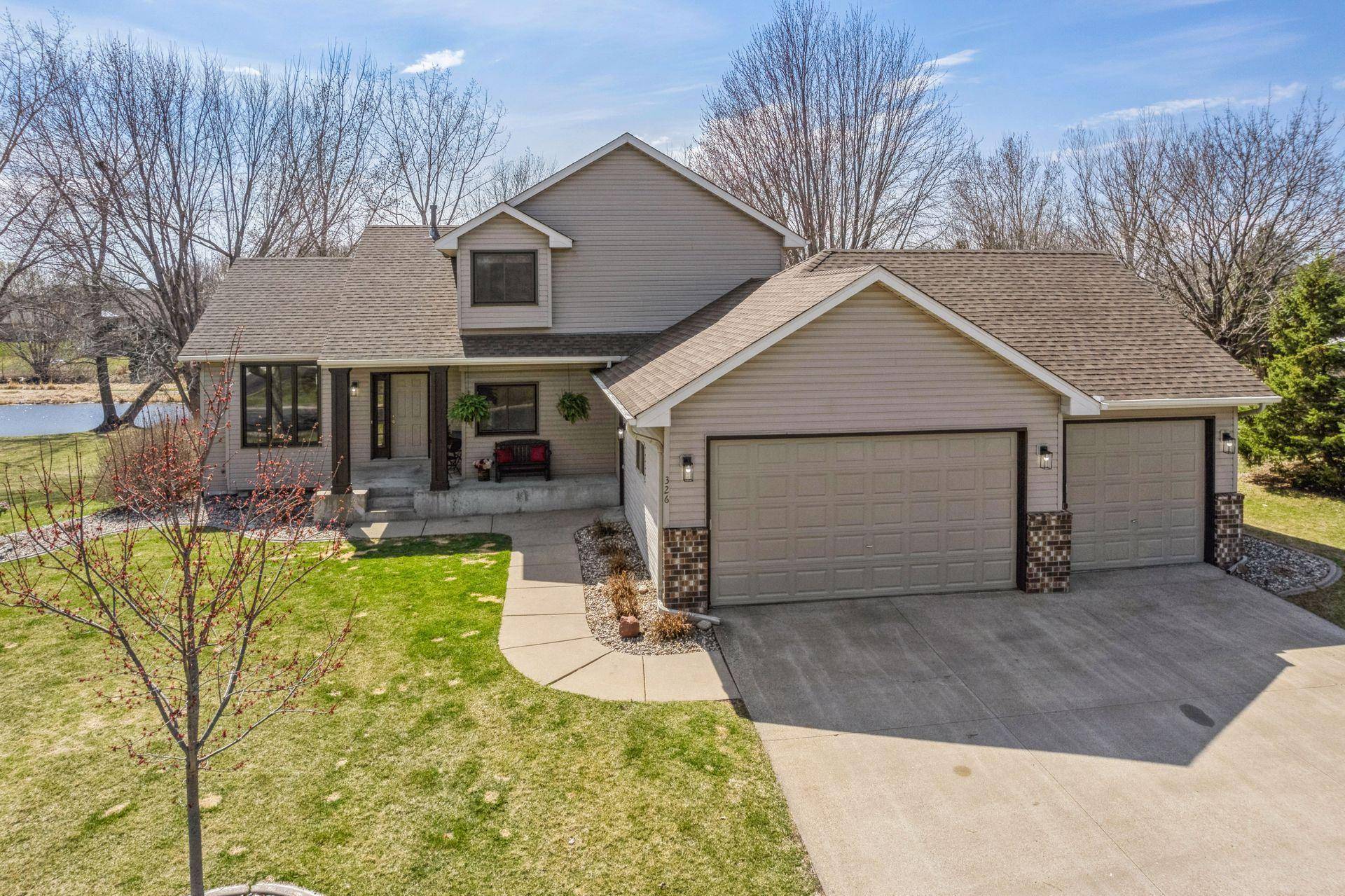 Waconia, MN 55387,326 William Lake Shore DR