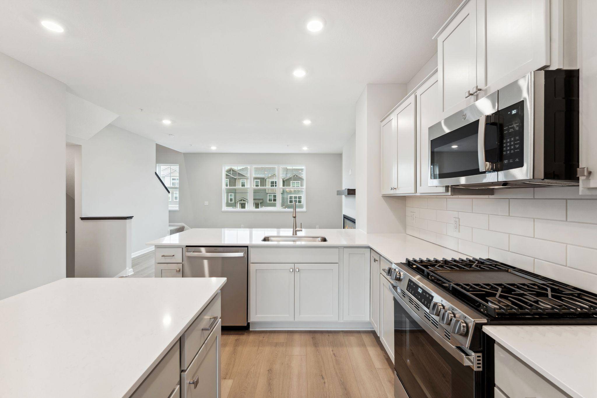 West Saint Paul, MN 55118,1541 Traverse Lane