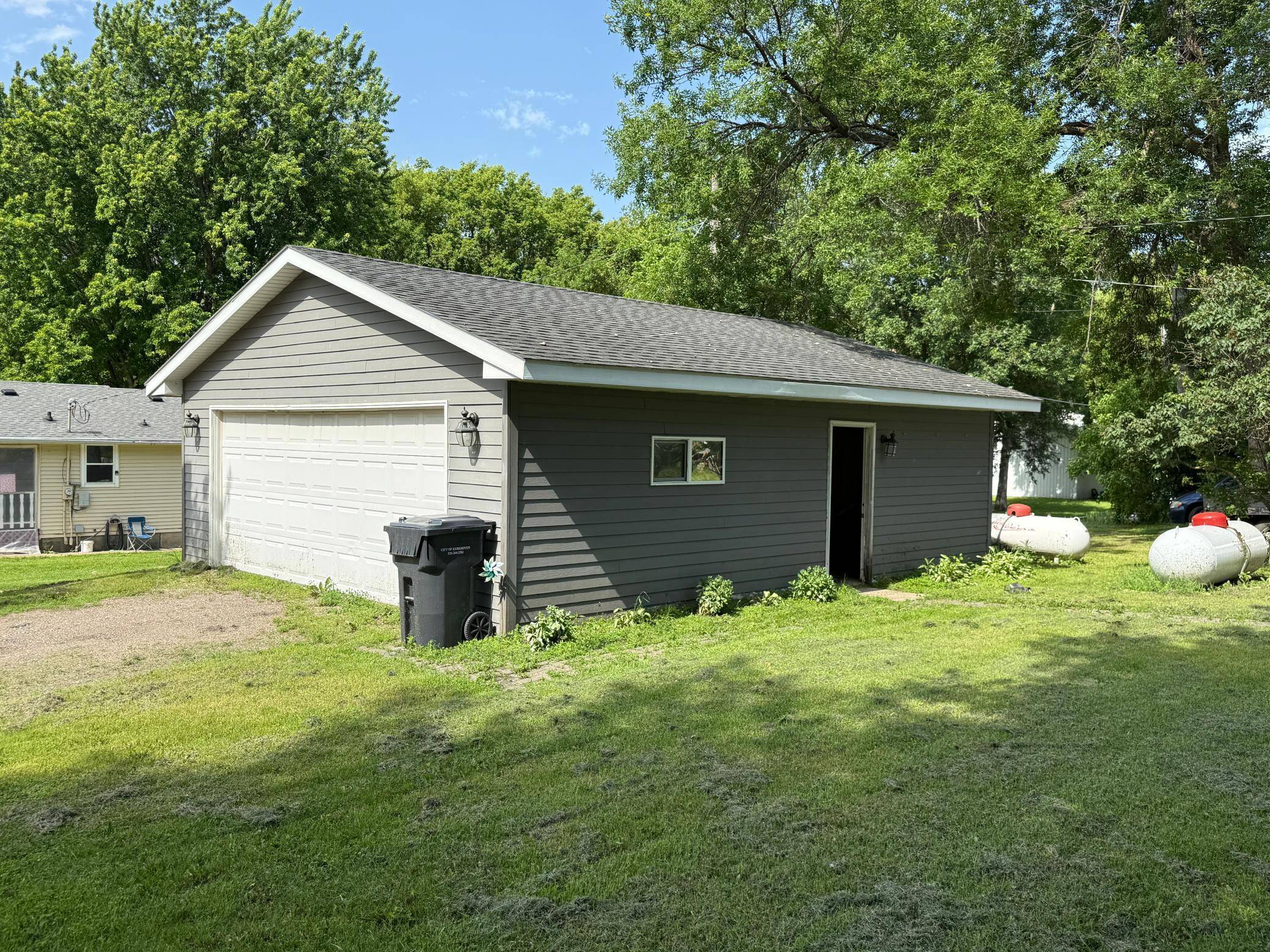 Kerkhoven, MN 56252,902 Pacific AVE