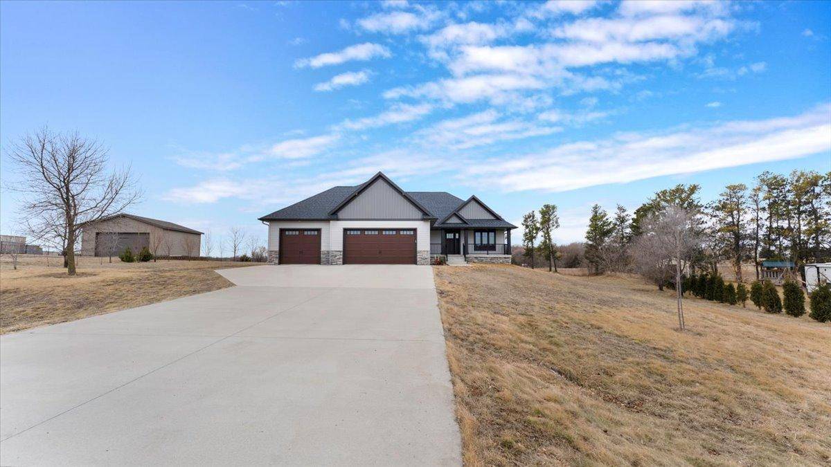 Richmond, MN 56368,24035 Scarlet Oak CT