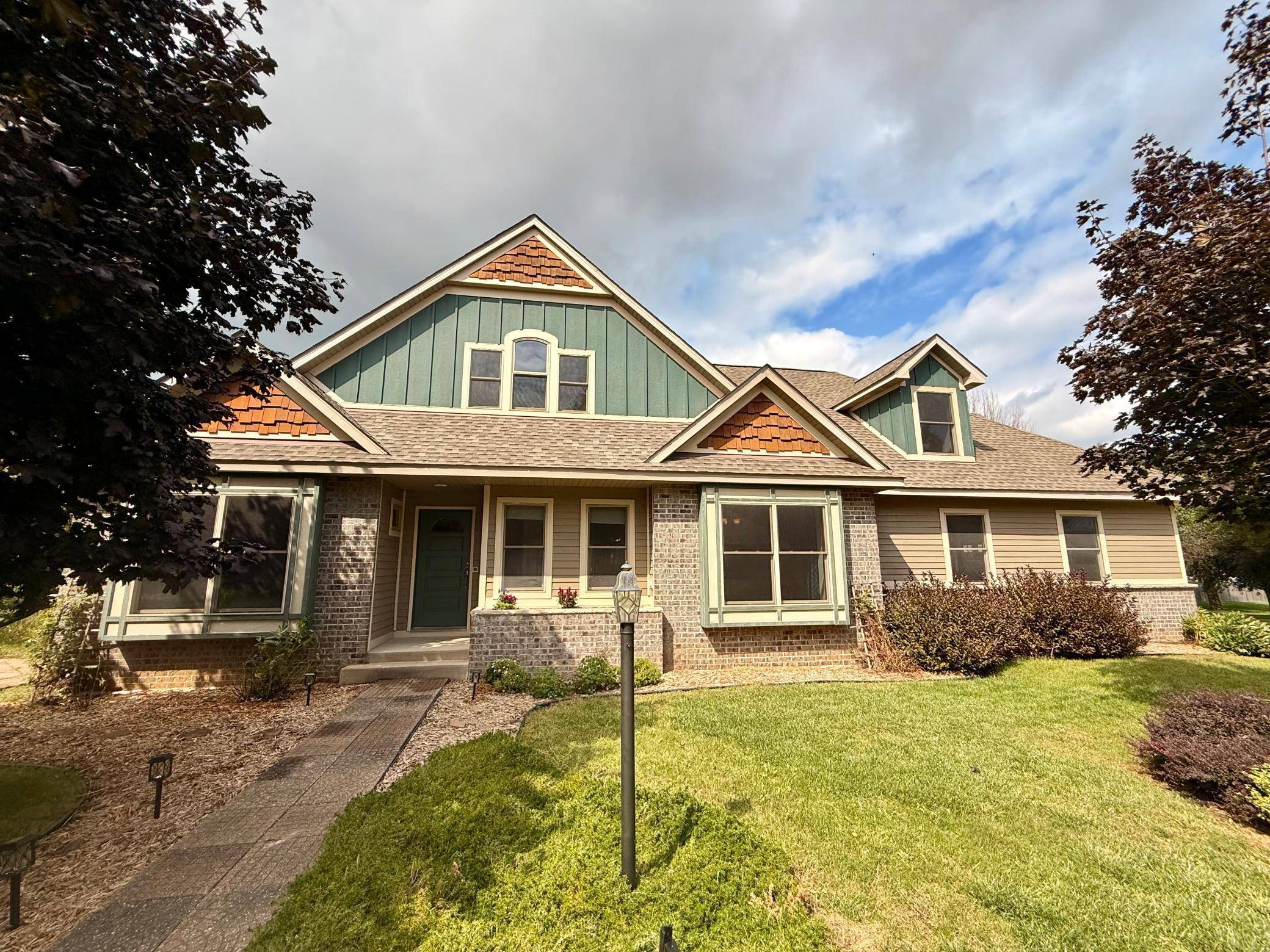 Red Wing, MN 55066,4786 Mount Hood LN