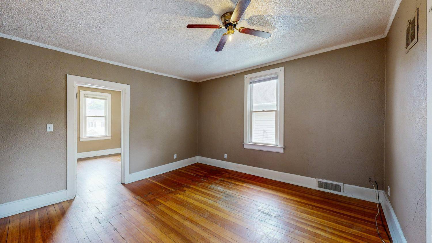 Rochester, MN 55901,926 2nd ST NW