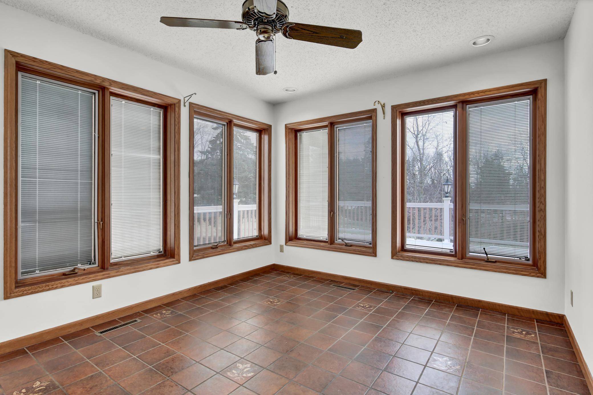 Rochester, MN 55901,5470 Saint Mary DR NW