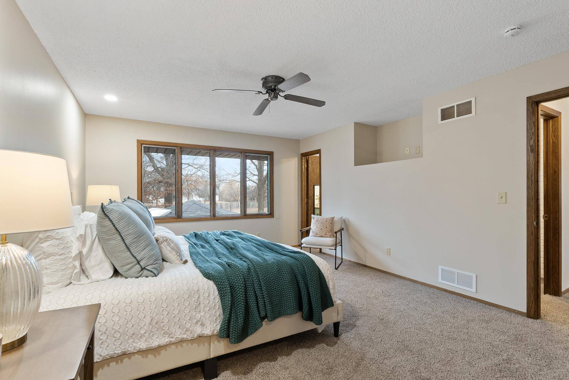 East Bethel, MN 55005,23123 Erskine ST NE