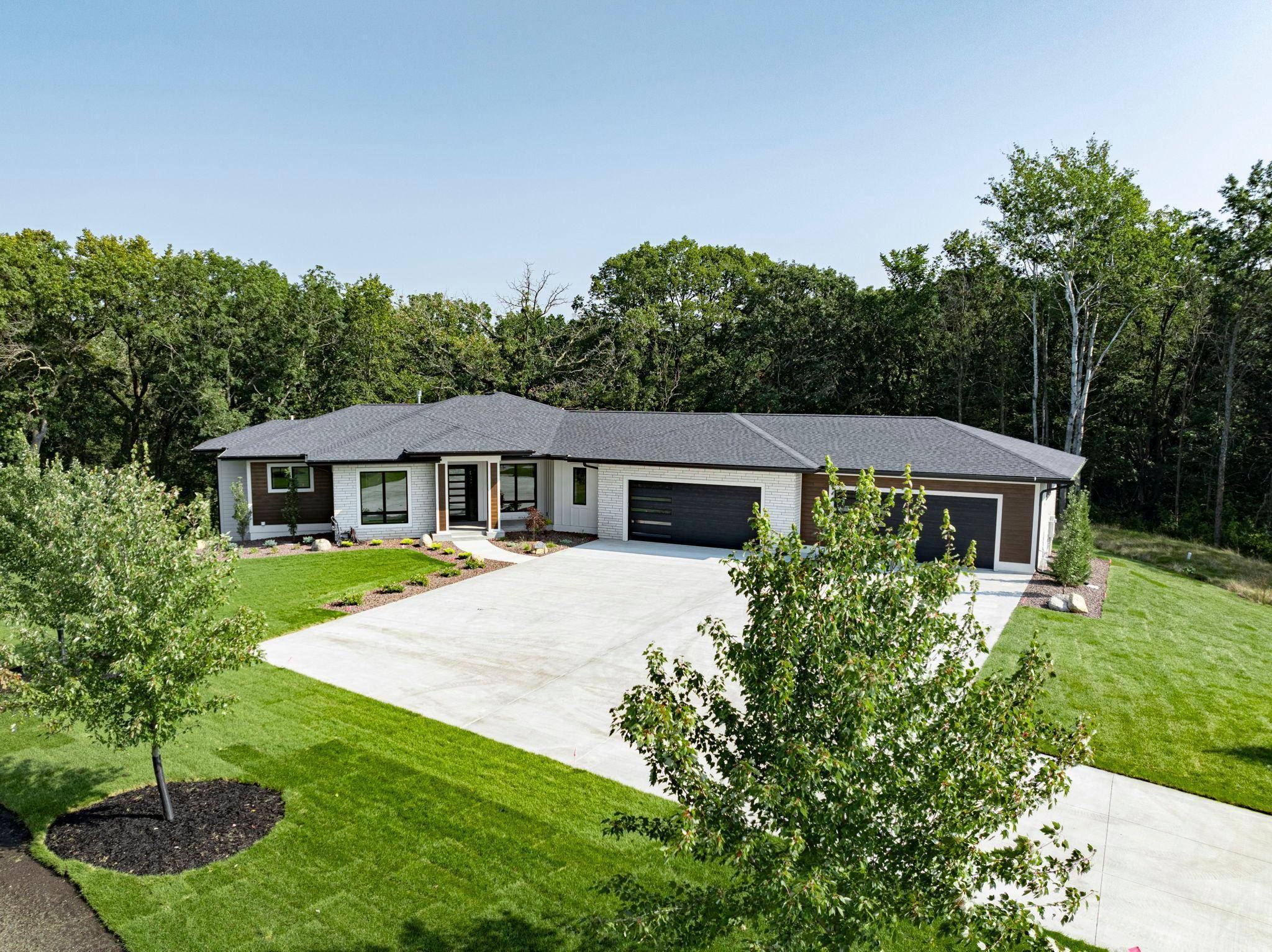 Rochester, MN 55902,5259 Maggie May LN SW