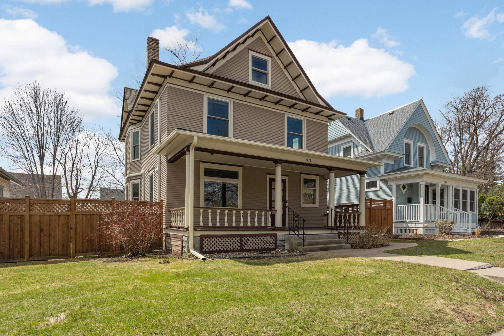 Saint Paul, MN 55105,974 Osceola AVE