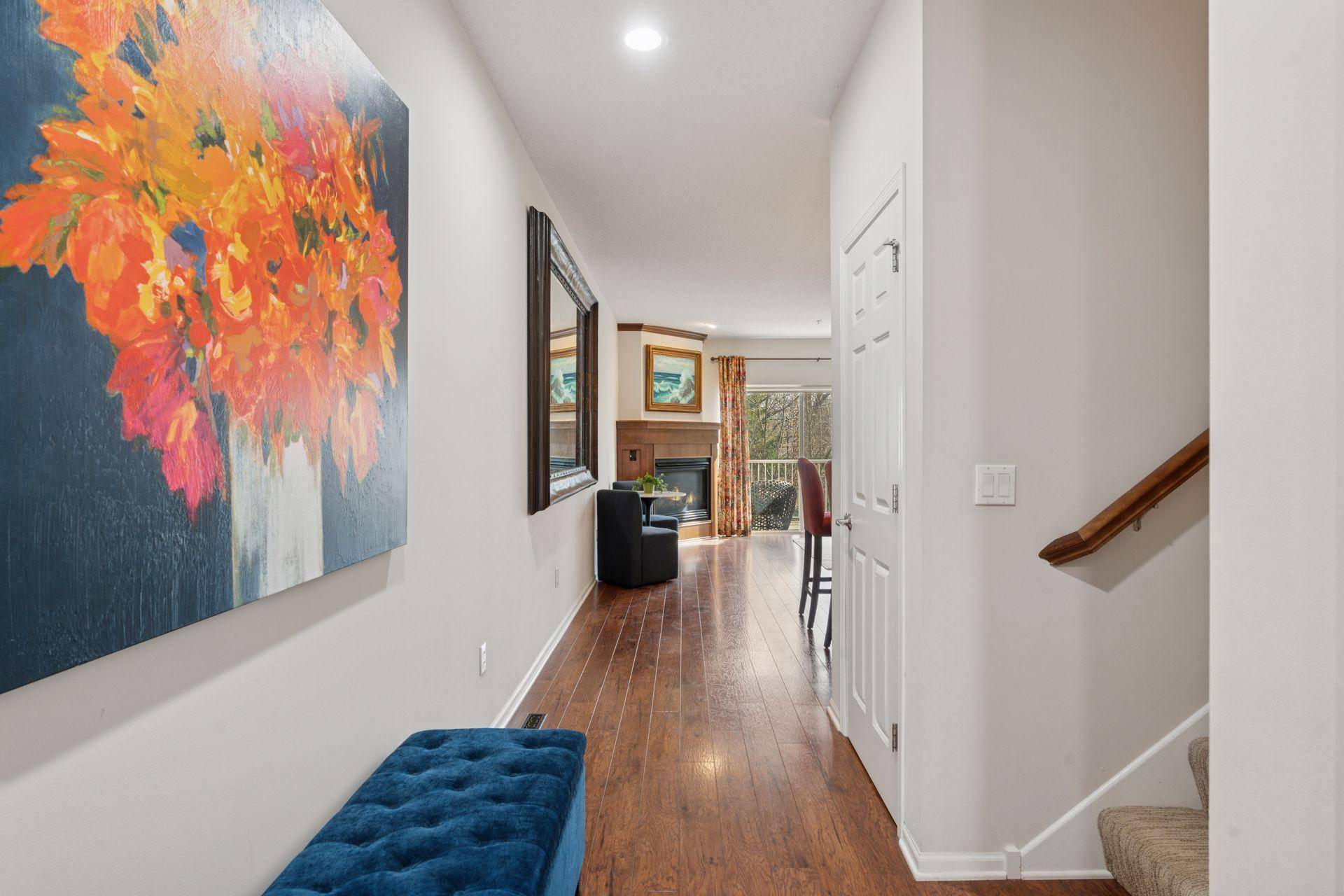 Minnetonka, MN 55345,17785 Valley Cove CT