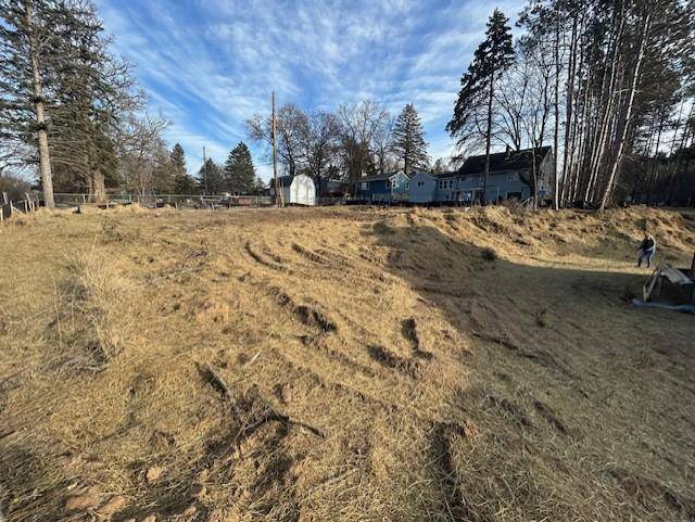 Roseville, MN 55113,692 Skillman AVE W
