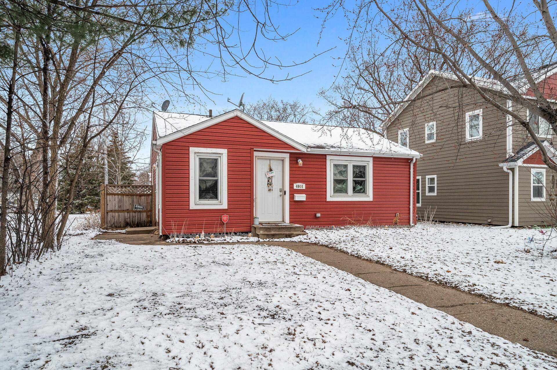 Minneapolis, MN 55430,4905 Dupont AVE N