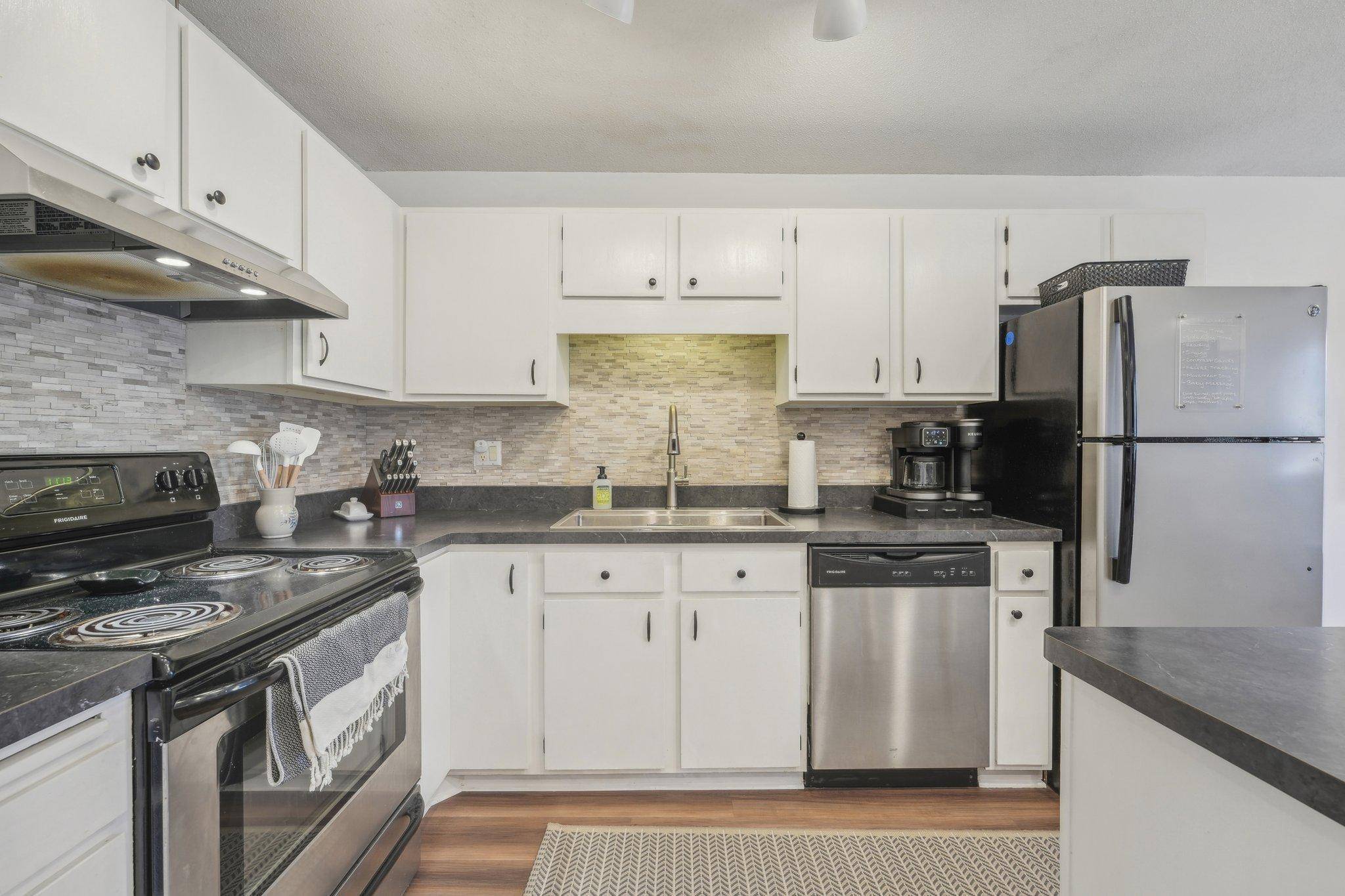 Bloomington, MN 55438,7301 W 101st ST #305