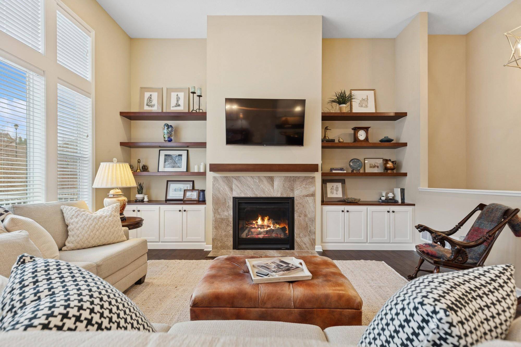 Savage, MN 55378,8127 Virginia PL