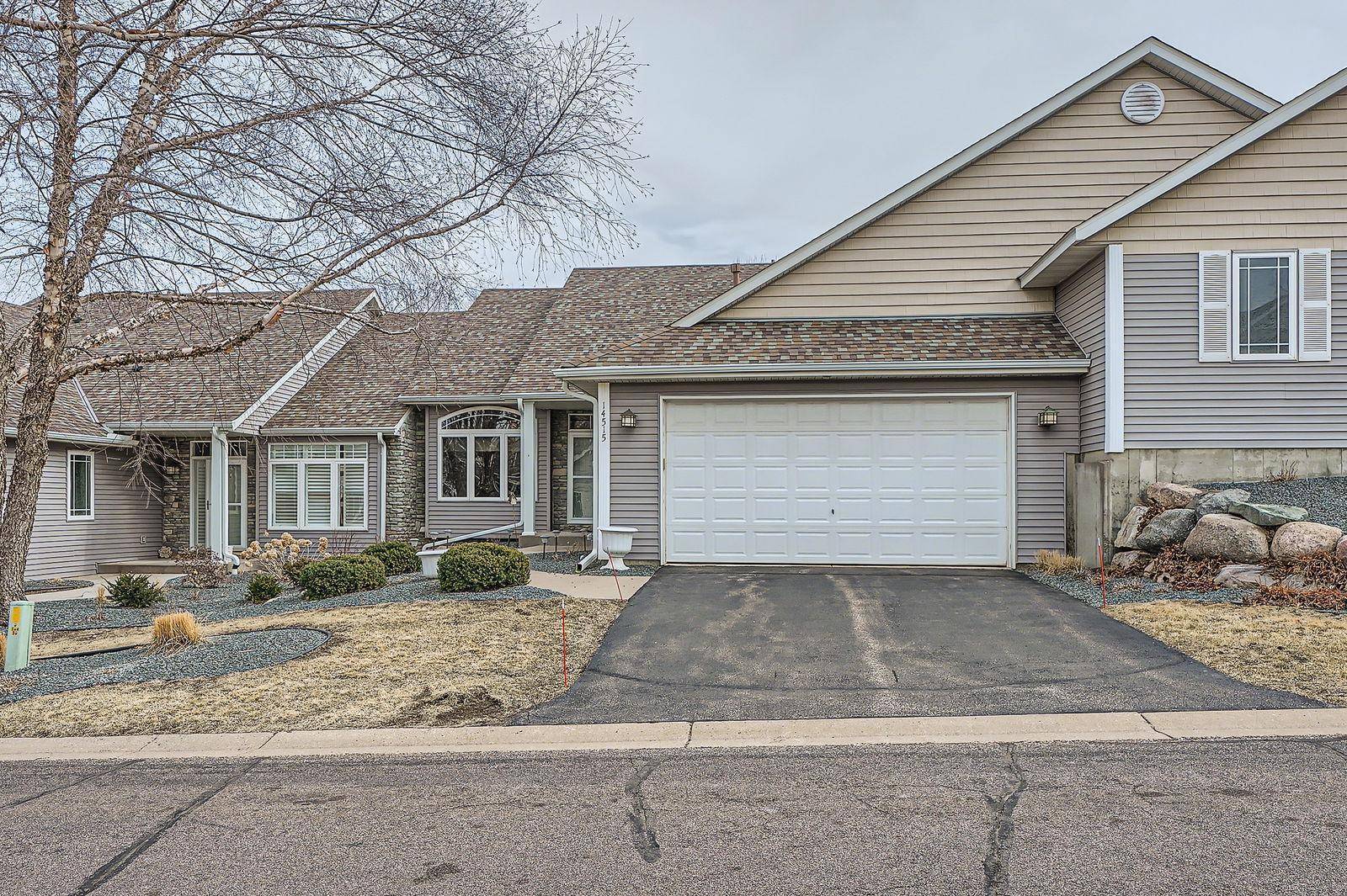 Savage, MN 55378,14515 Hunters LN