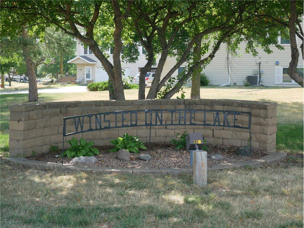 Winsted, MN 55395,316 N Sunfish LN