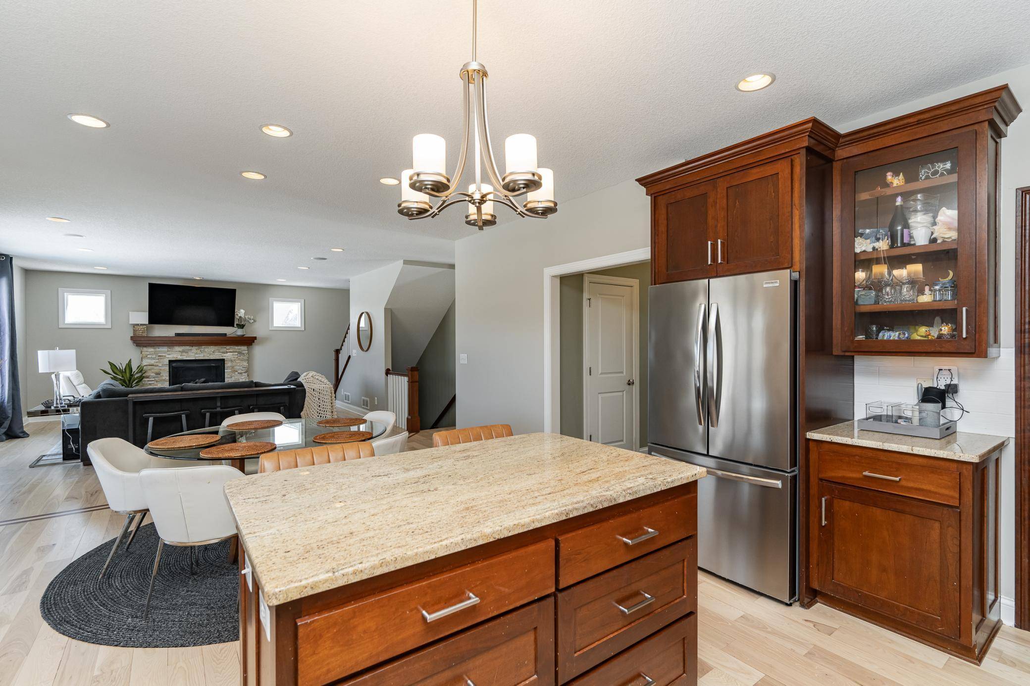 Rochester, MN 55902,3967 Creek View LN SW