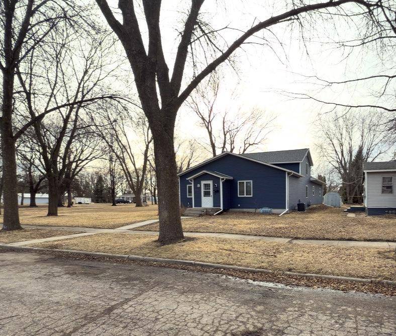 Montevideo, MN 56265,709 Kingman ST