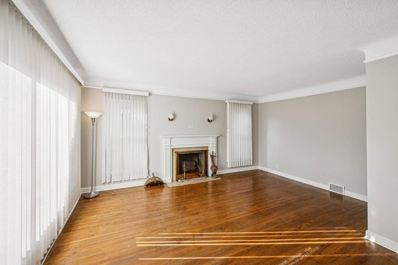 Saint Louis Park, MN 55416,2764 Utica AVE S