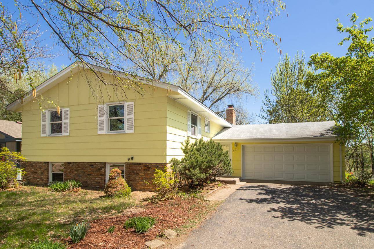 New Brighton, MN 55112,537 17th AVE NW