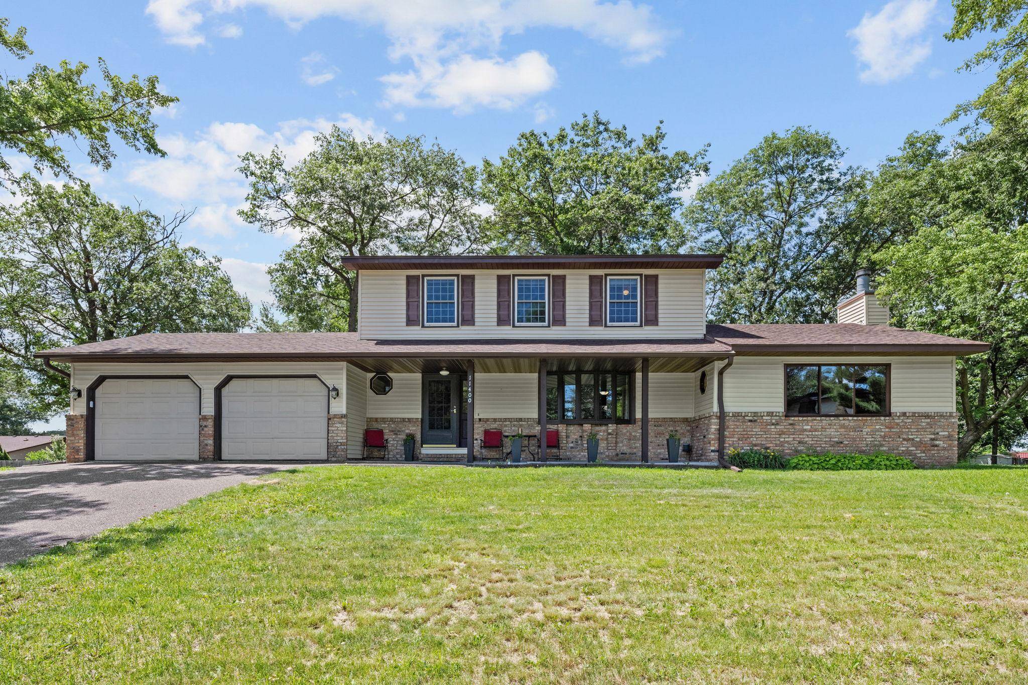 Coon Rapids, MN 55448,11400 Goldenrod ST NW