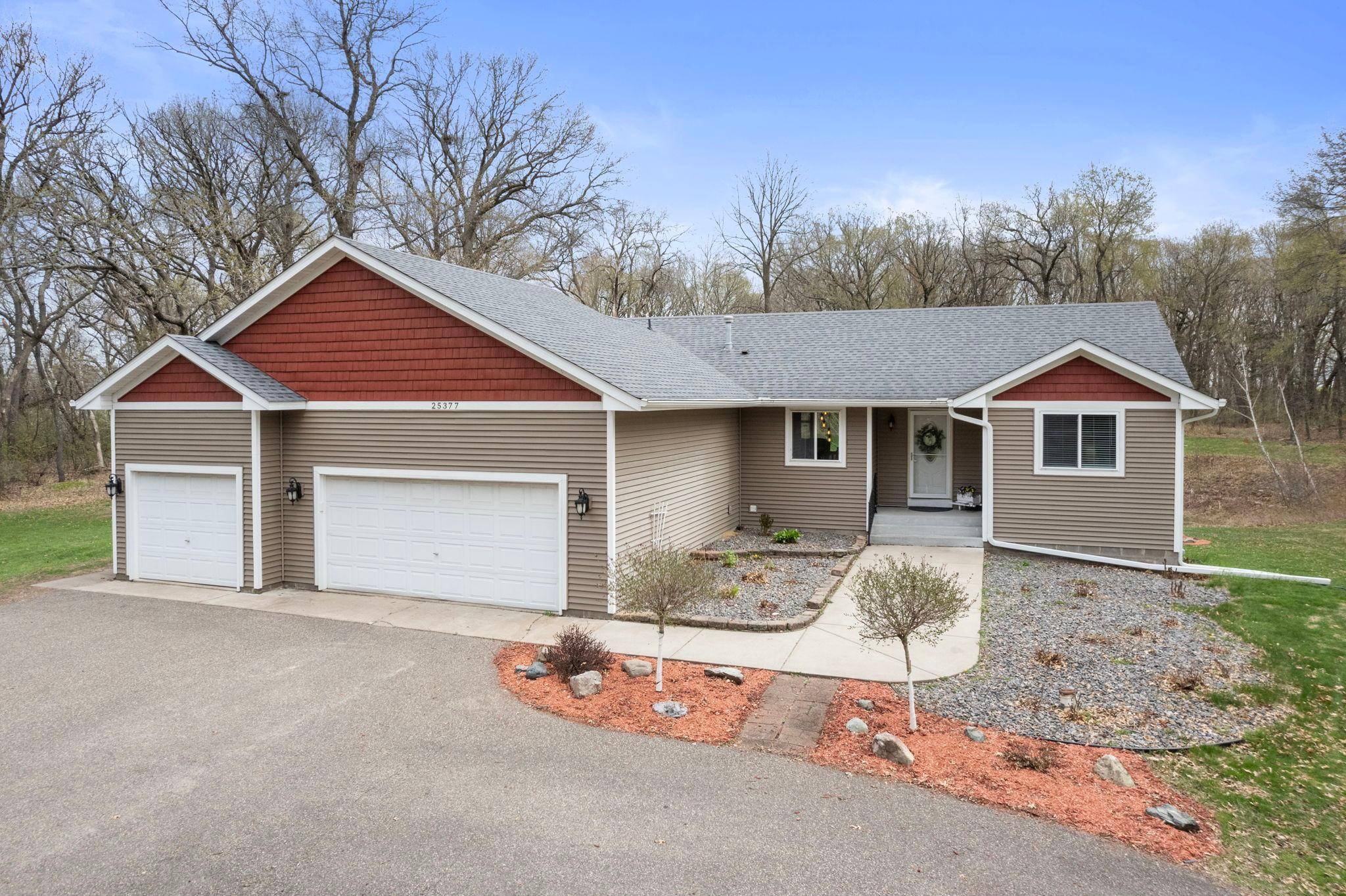Wyoming, MN 55092,25377 Eureka AVE
