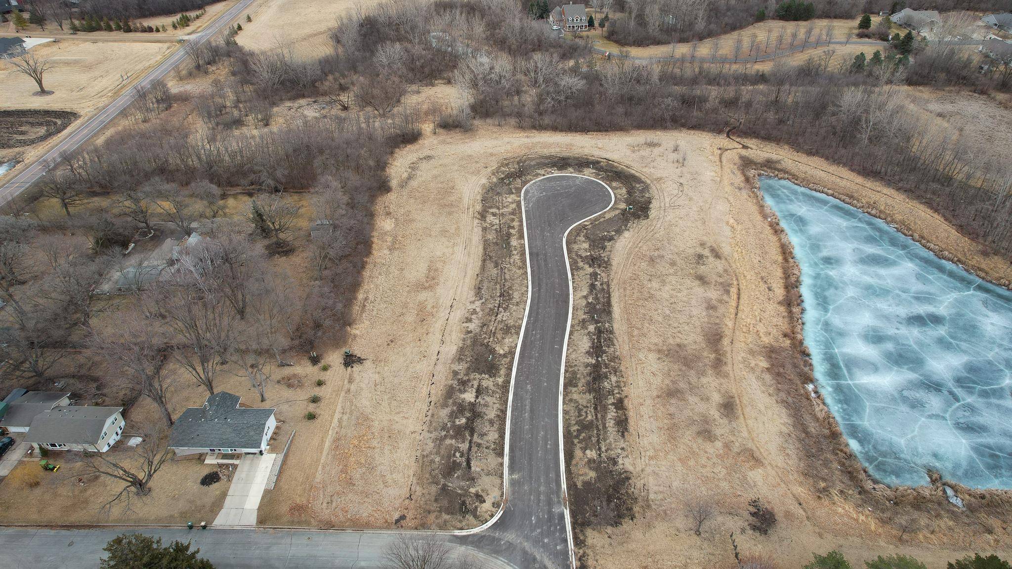 Hutchinson, MN 55350,235 10th AVE NE