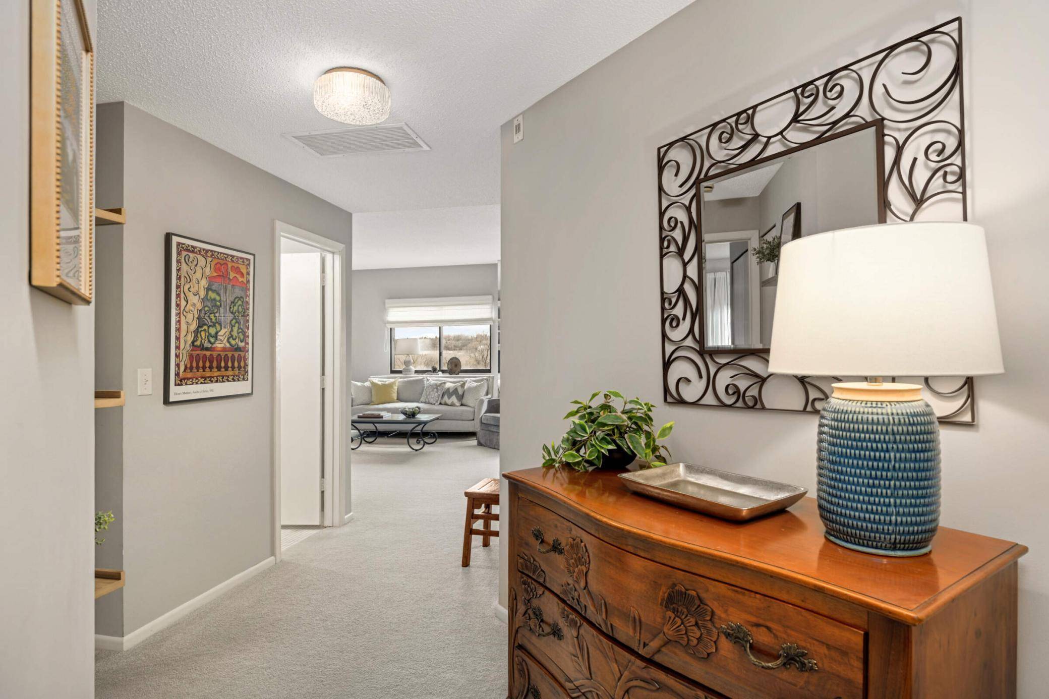 Saint Paul, MN 55116,2275 Youngman AVE #310W