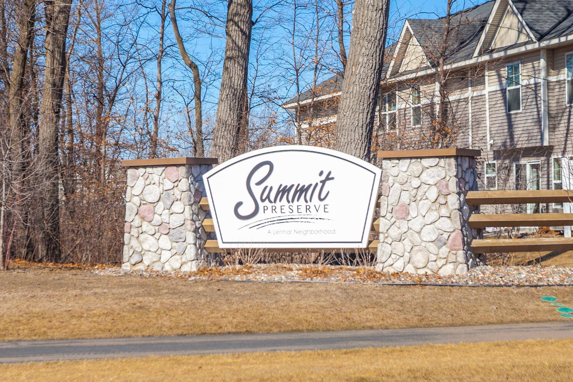 Prior Lake, MN 55372,5880 Royalton RD NE