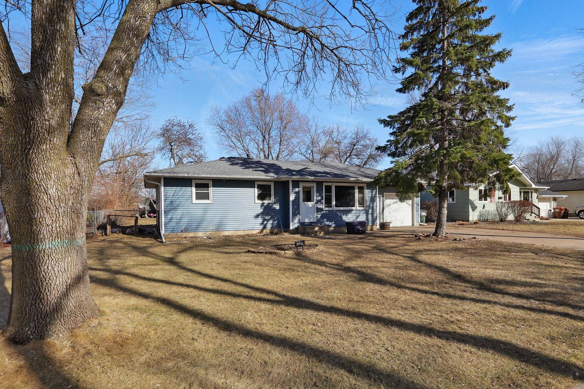 Hastings, MN 55033,1225 Lyn WAY