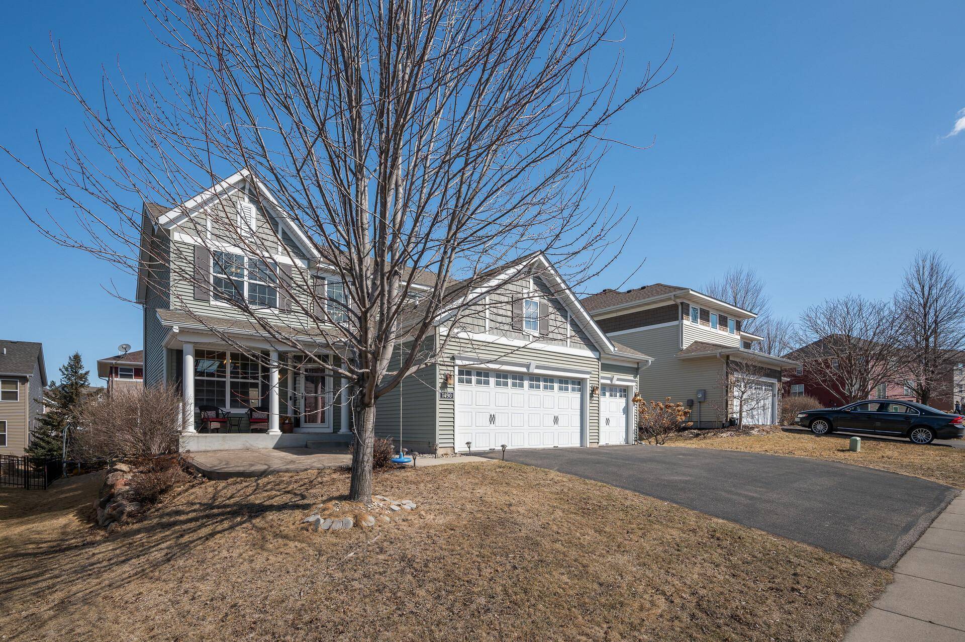 Chanhassen, MN 55317,1490 Pembroke PASS