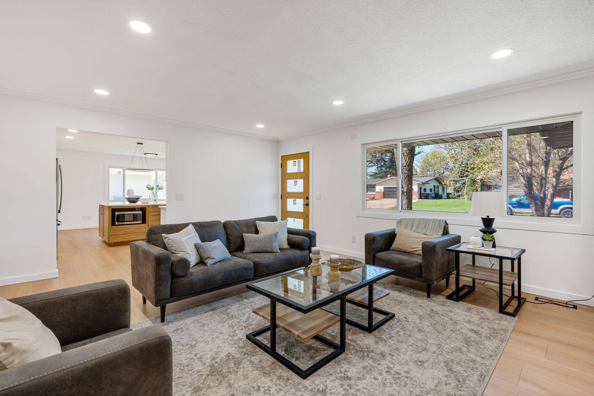 Golden Valley, MN 55422,1220 Unity AVE N
