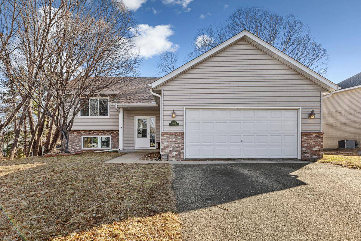 Northfield, MN 55057,2201 Valley DR