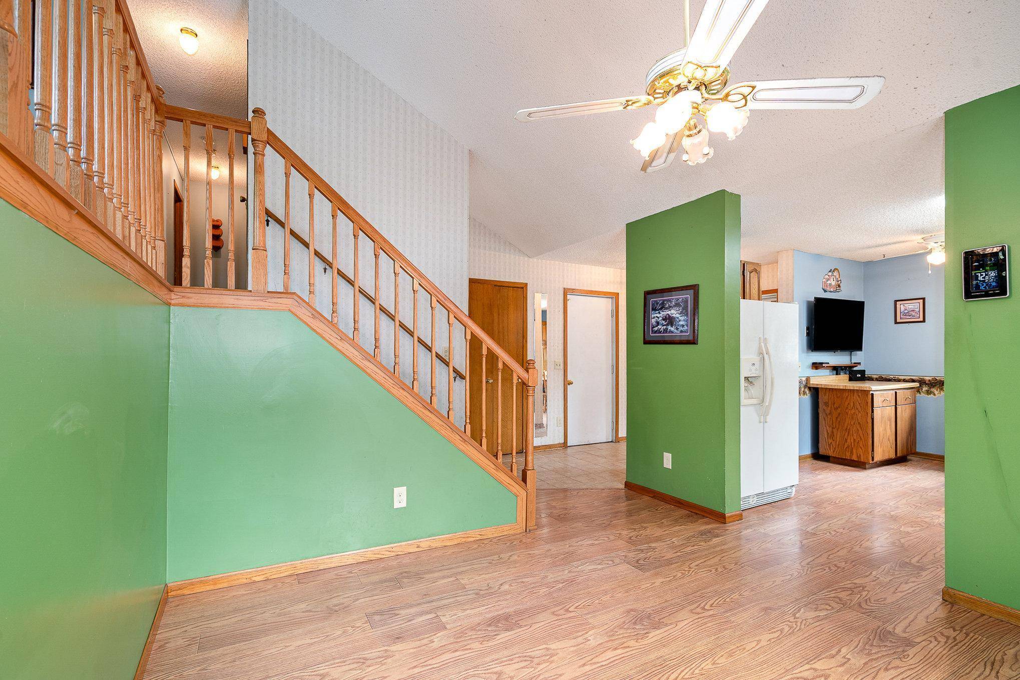 Elk River, MN 55330,949 Xenia AVE NW