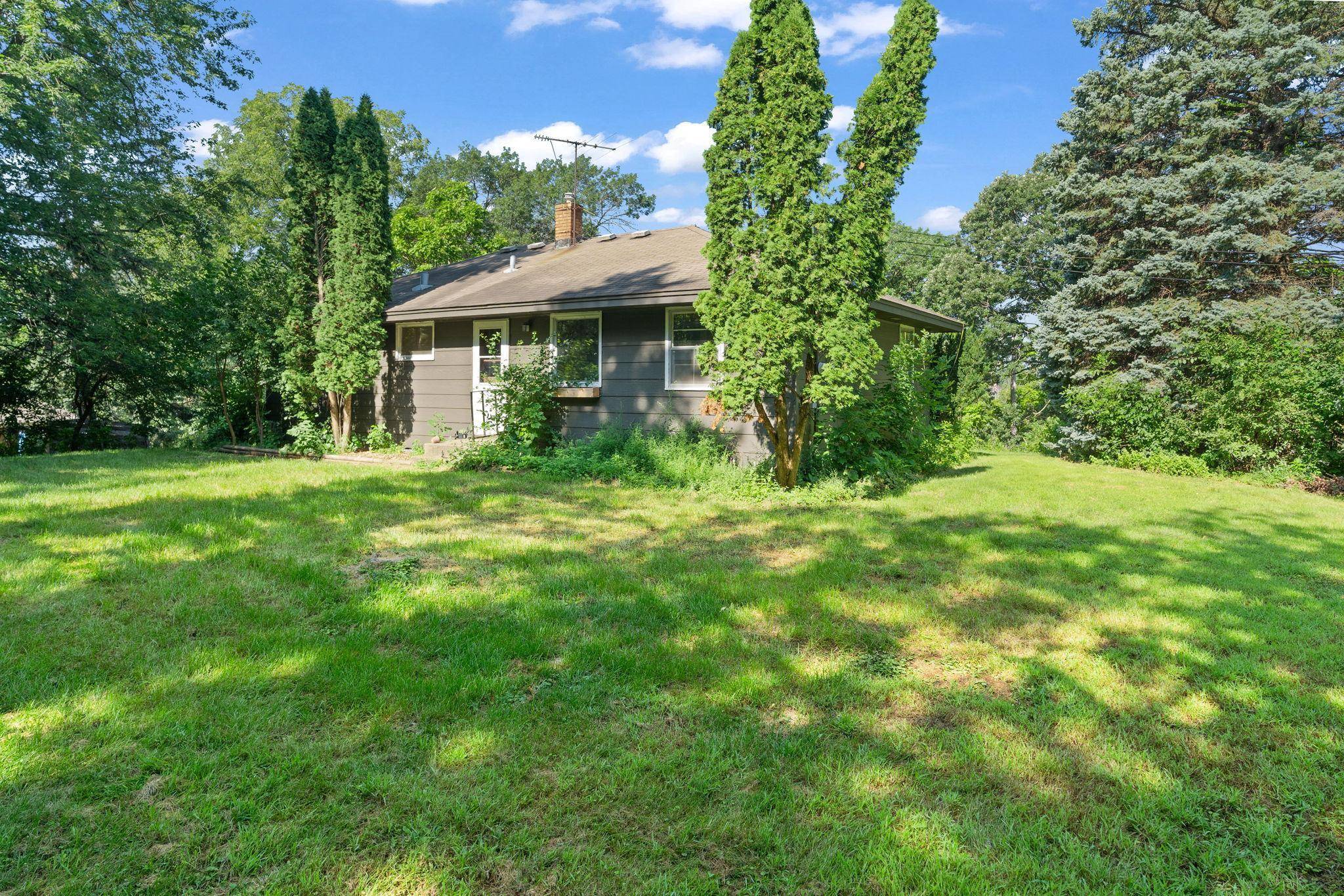 Minnetonka, MN 55345,14901 Highway 7