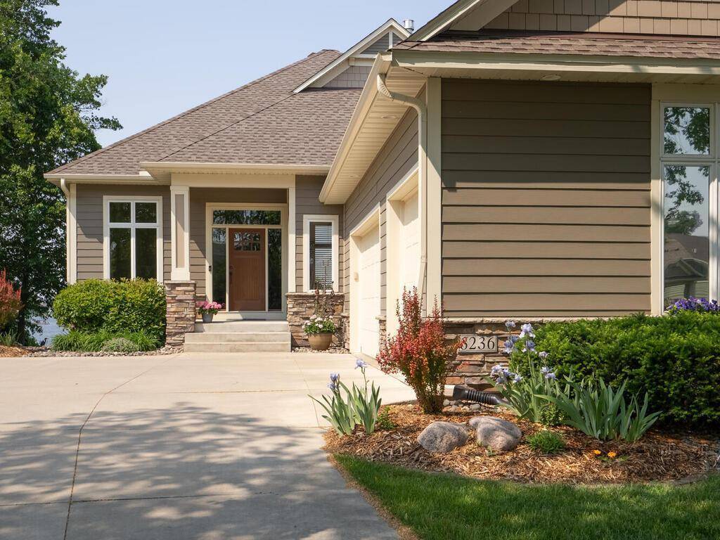 Blaine, MN 55449,3236 122nd AVE NE