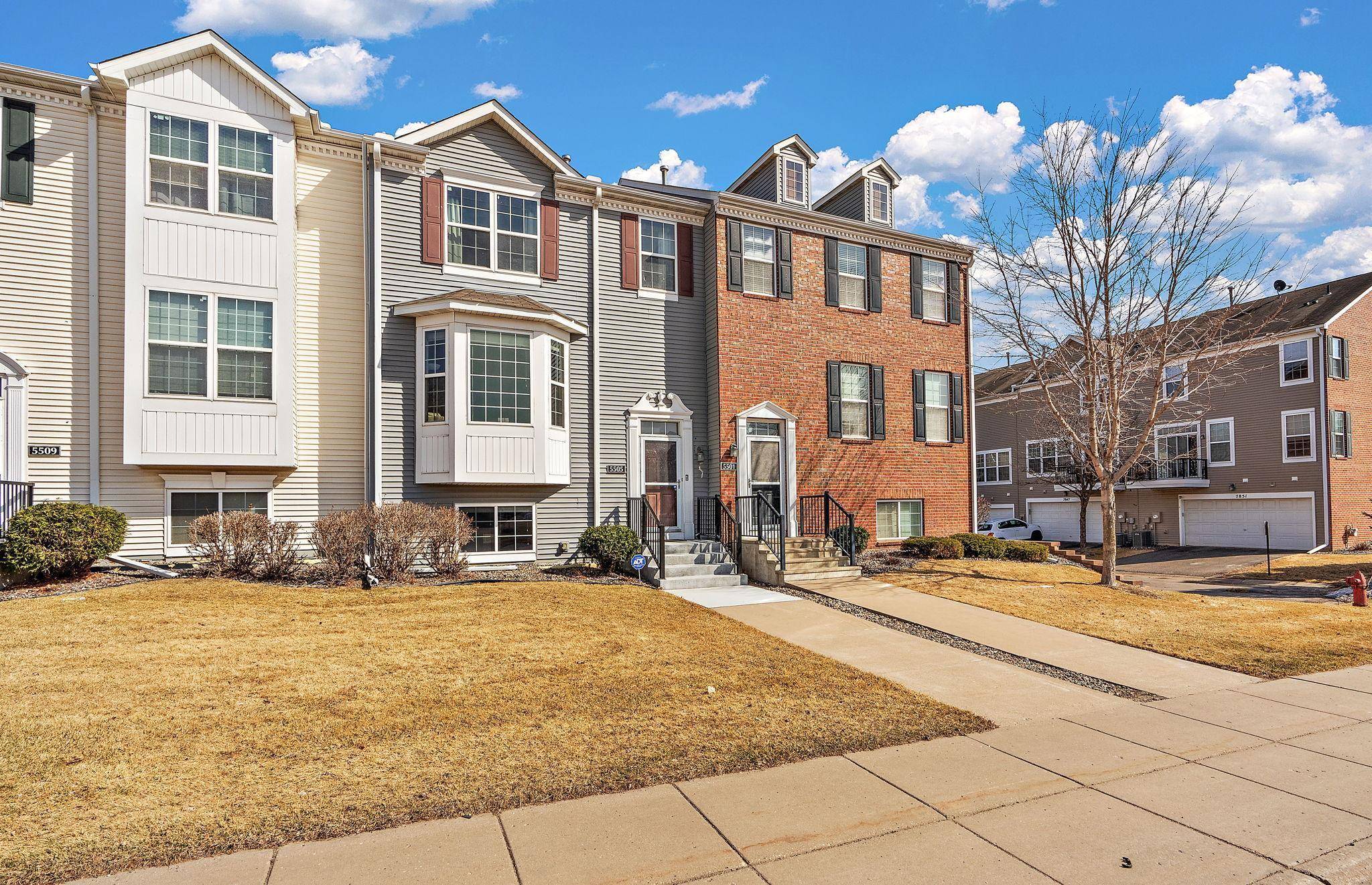New Hope, MN 55428,5505 Elm Grove CT