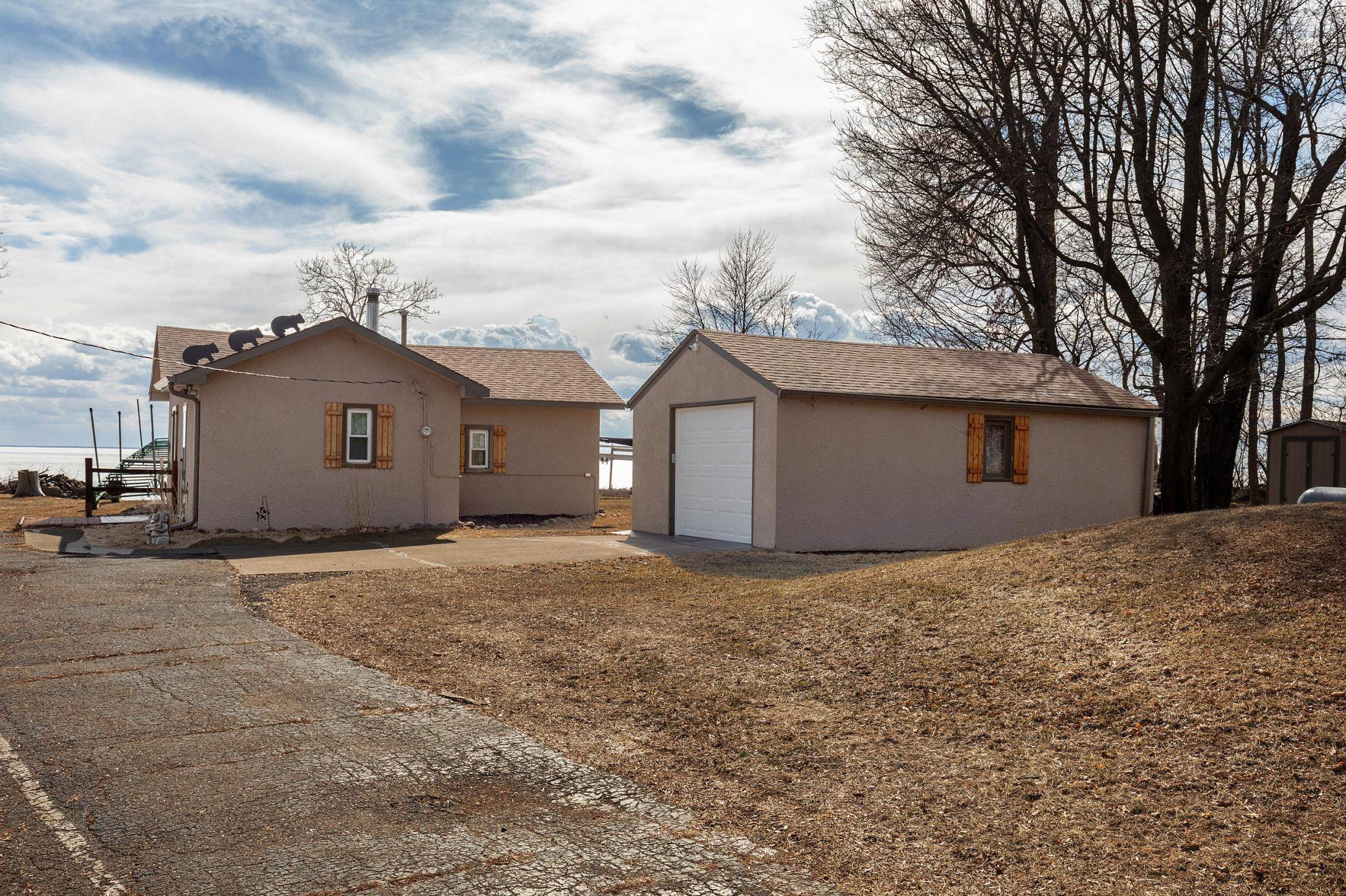 Isle, MN 56342,5591 Wildwood AVE