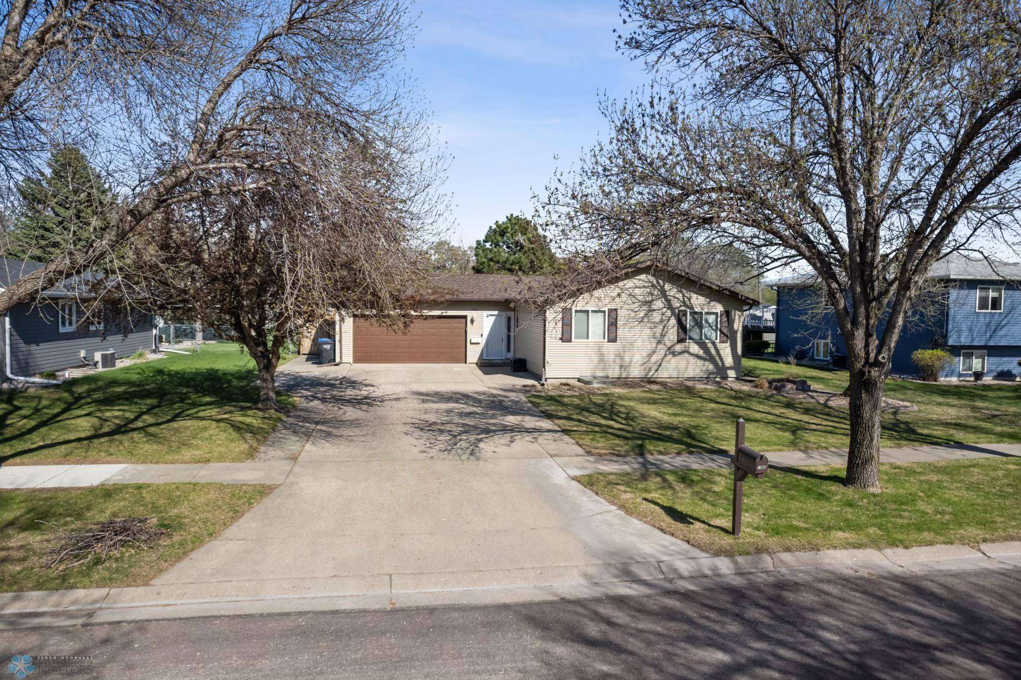 Fargo, ND 58103,1922 18th ST S