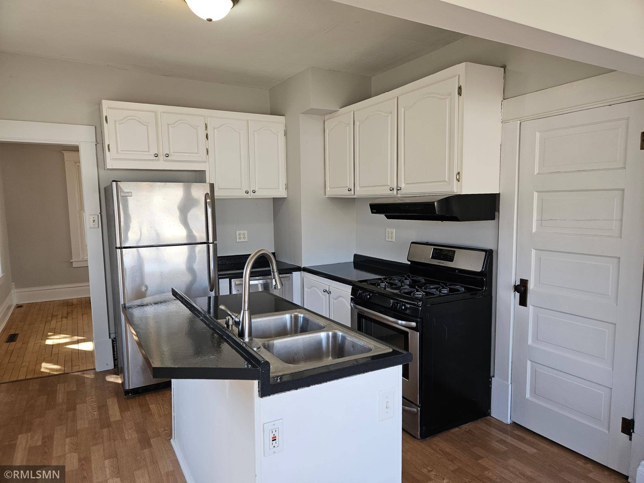 Farmington, MN 55024,27 Oak ST