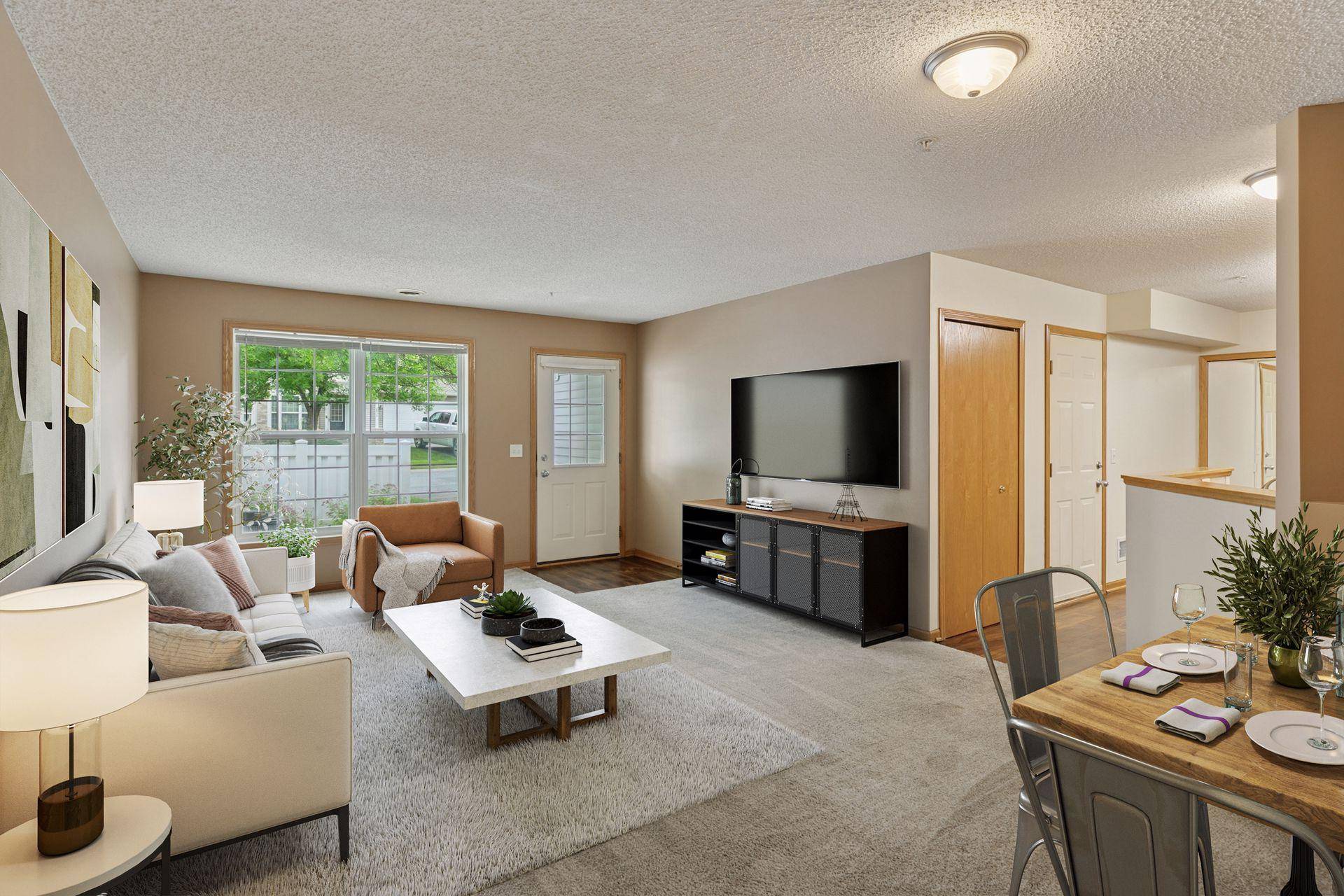 Chanhassen, MN 55317,2839 Coach CT