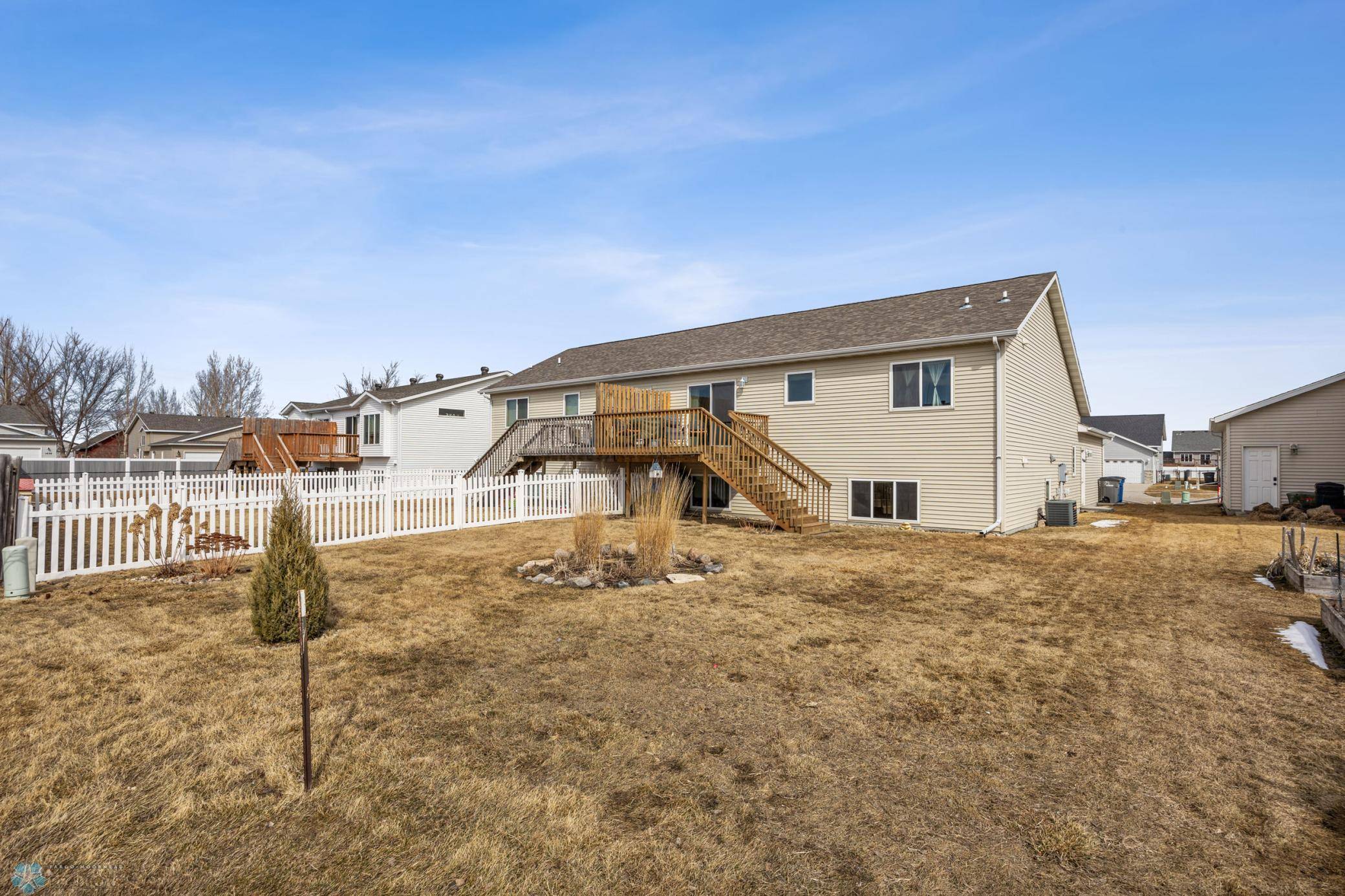 Moorhead, MN 56560,4555 Meadows LN