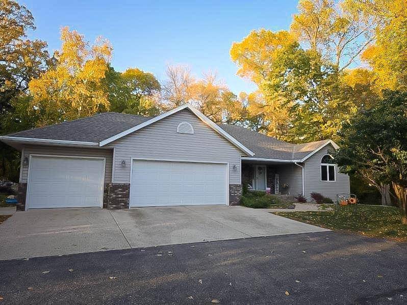 Spicer, MN 56288,7536 158th AVE NE