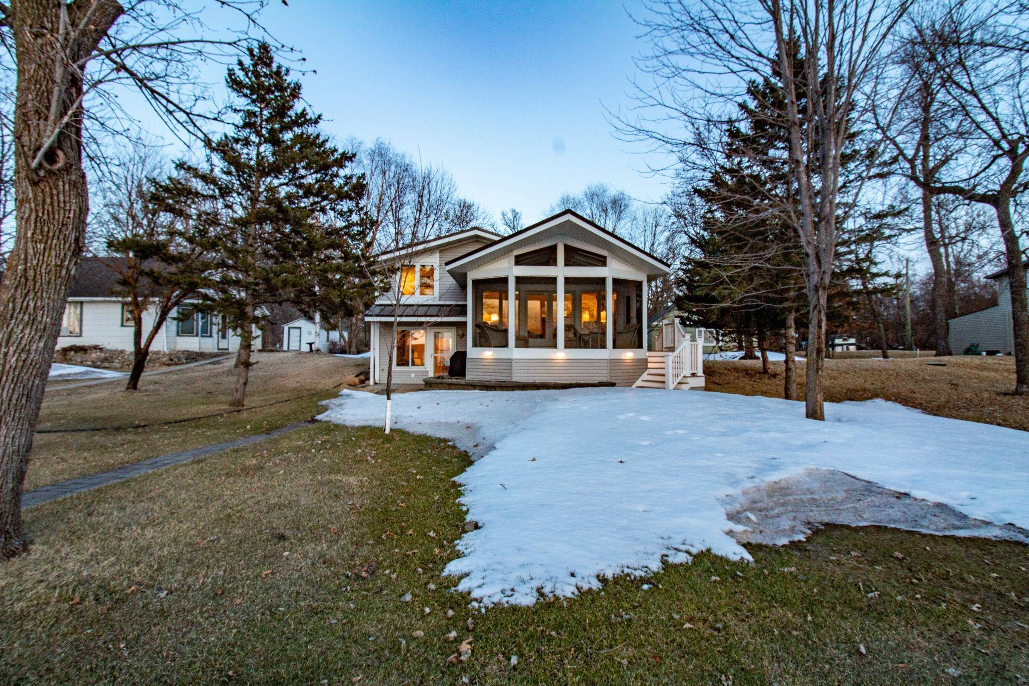 Battle Lake, MN 56515,39989 Clearmont RD