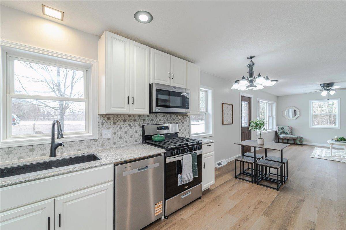 Stanchfield Twp, MN 55080,38652 Naples ST NE