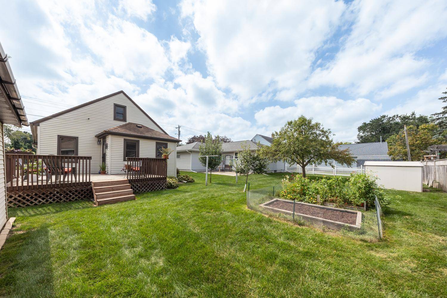 Rochester, MN 55906,407 14th ST NE