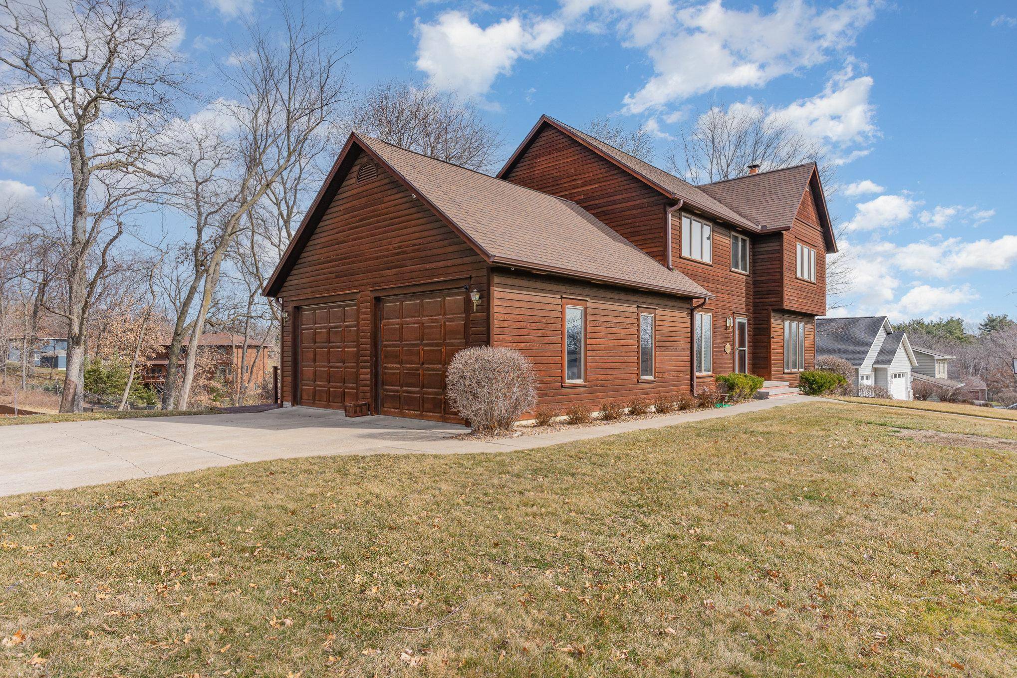 Red Wing, MN 55066,2391 Clover LN