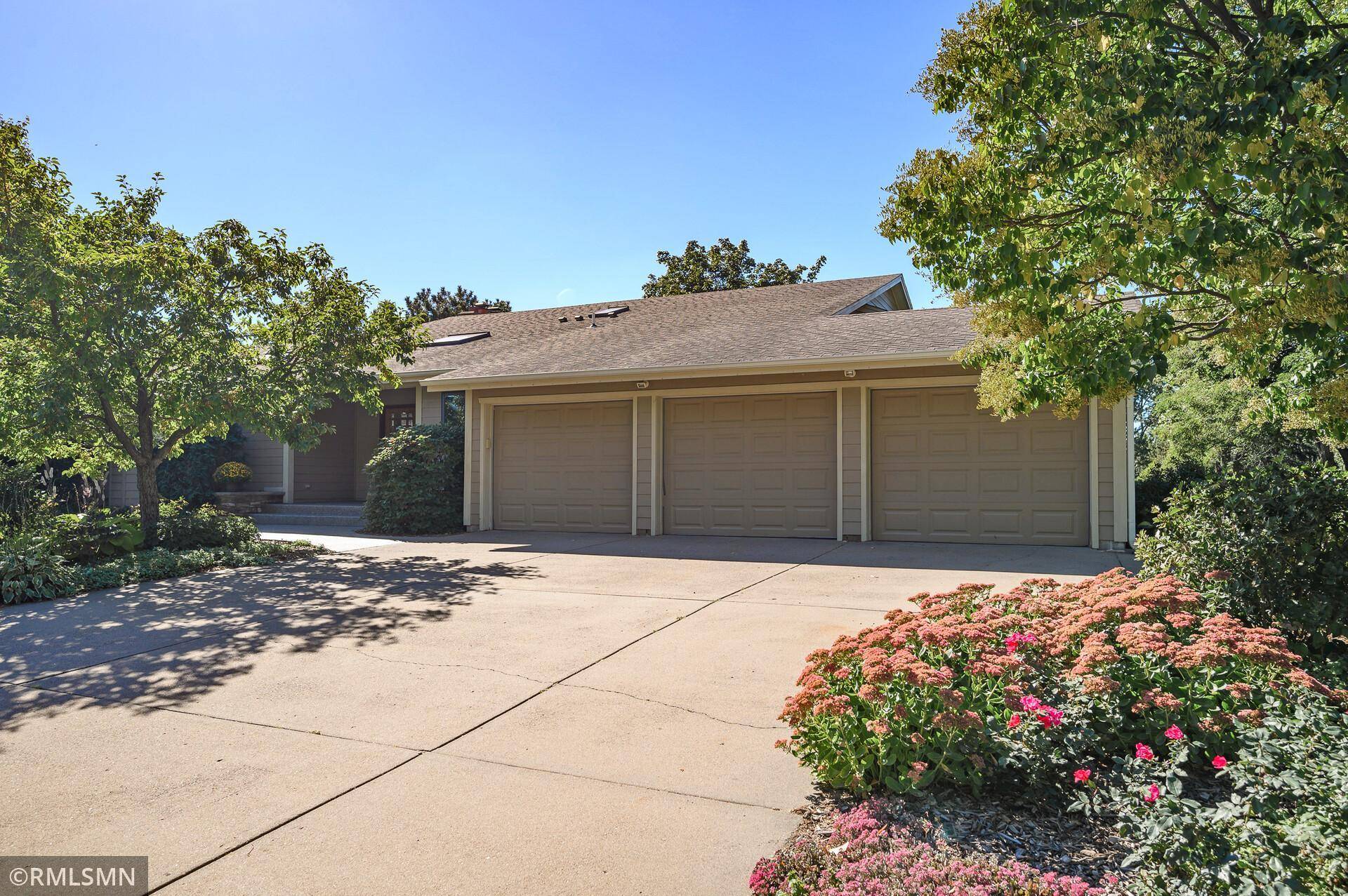 Shoreview, MN 55126,5285 E Lake Beach CT