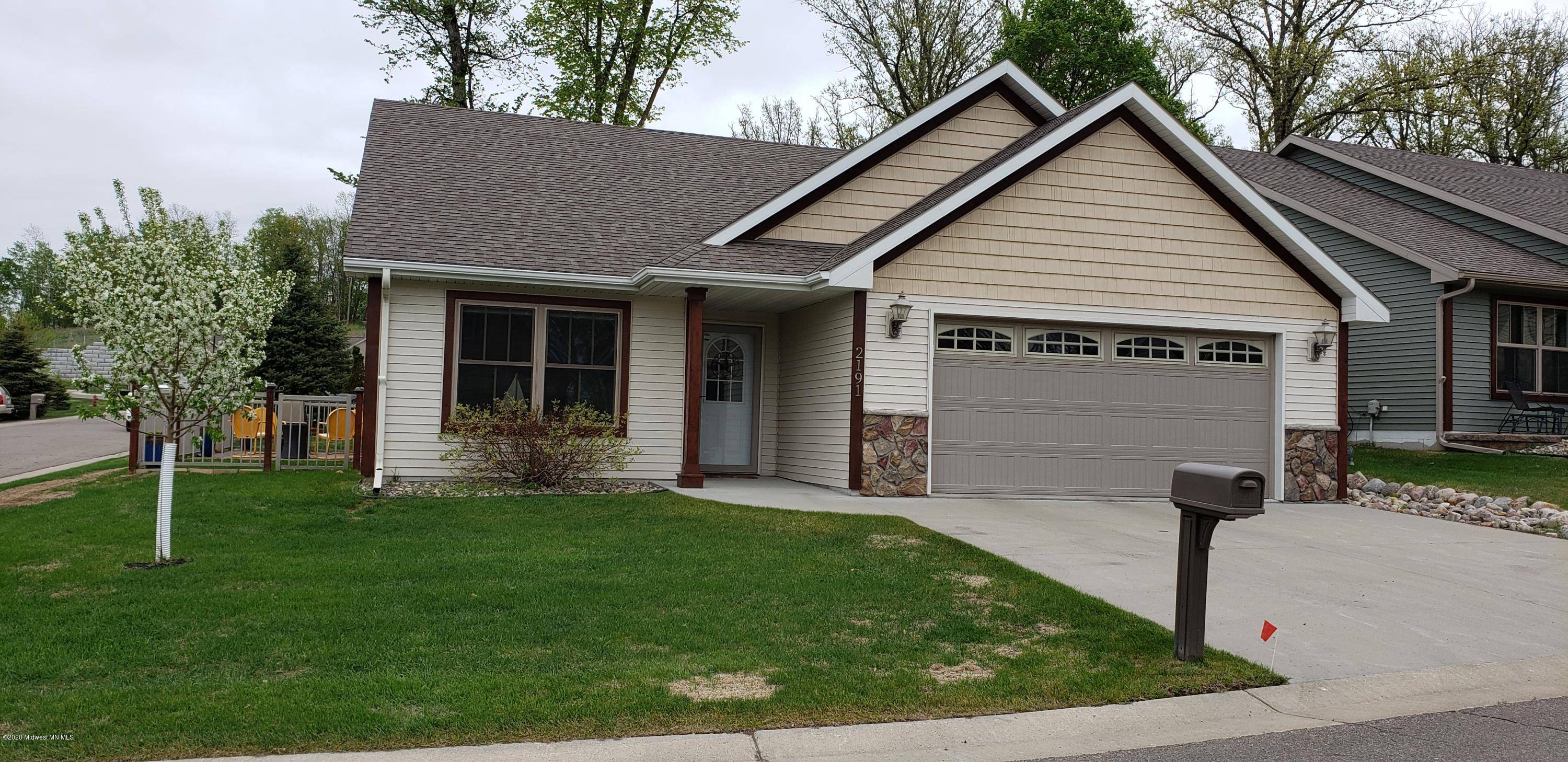 Detroit Lakes, MN 56501,2191 Sunrise LN