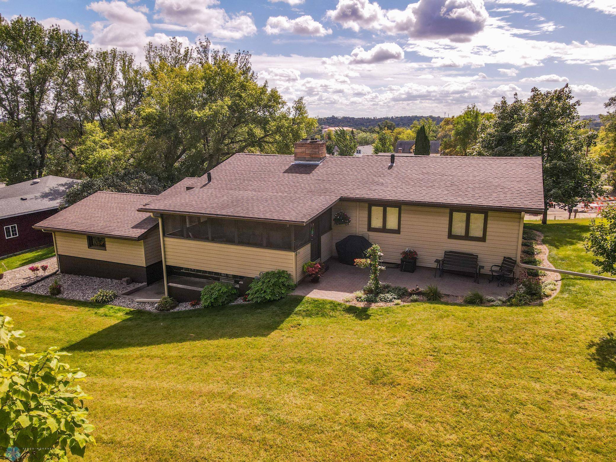 Valley City, ND 58072,550 7th ST NW