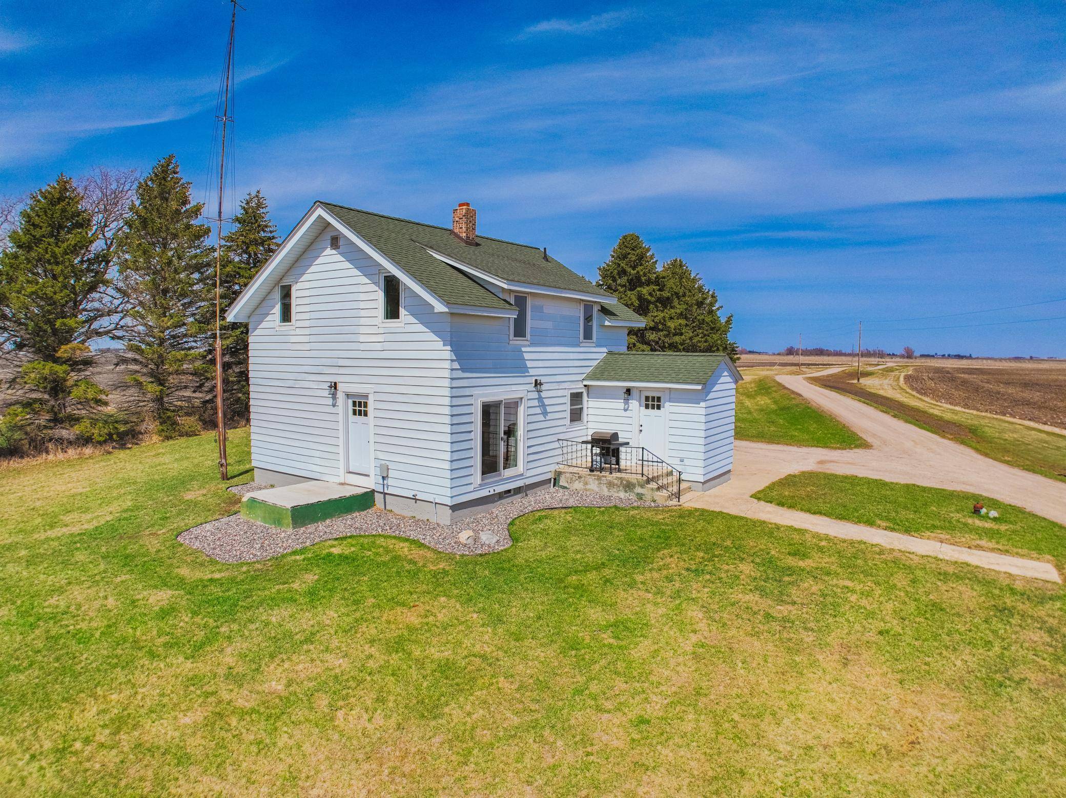 Murdock, MN 56271,1355 50th ST SE