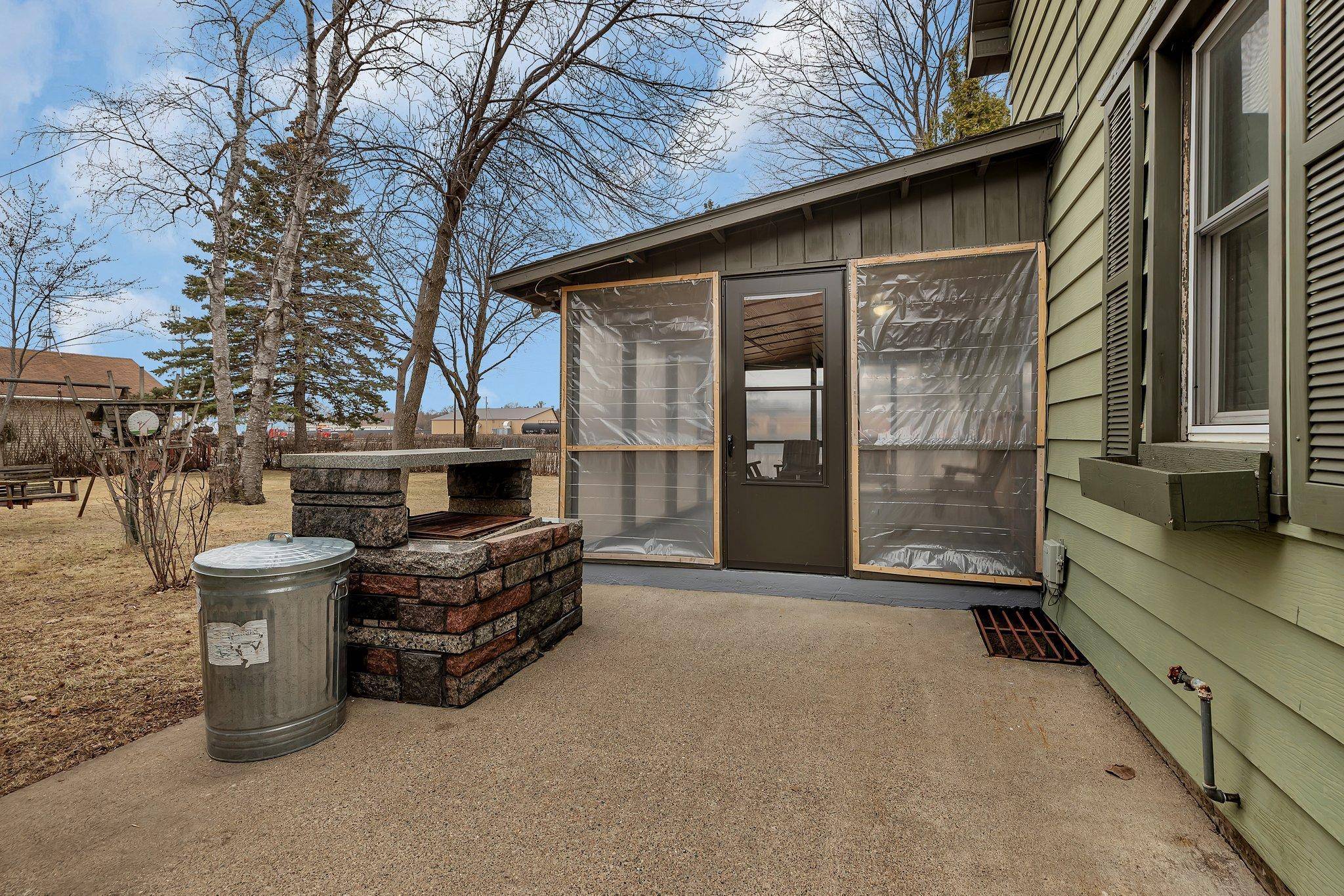 Saint Cloud, MN 56303,435 21st AVE N