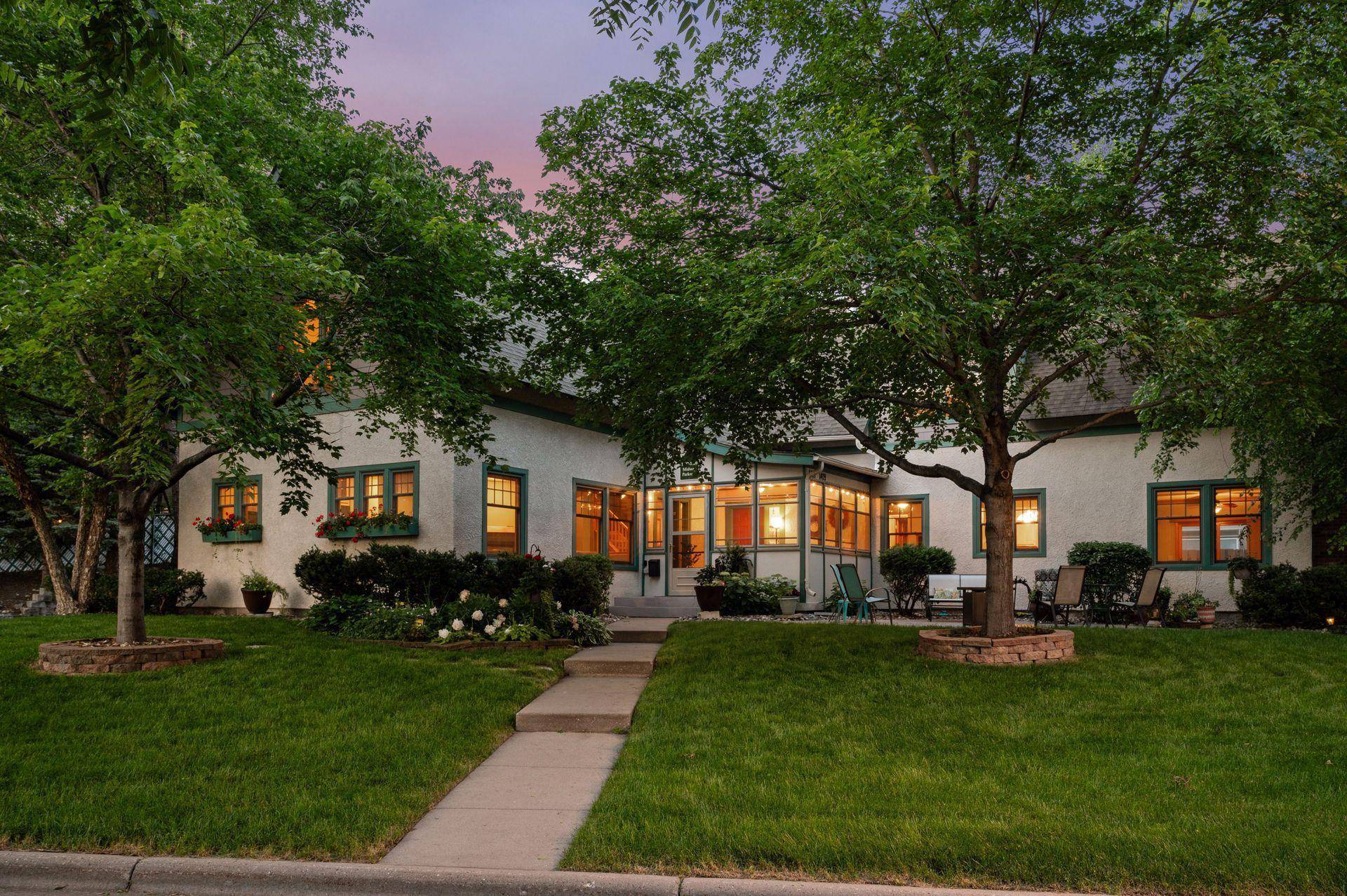 Saint Paul, MN 55108,1407 Midway Pkwy